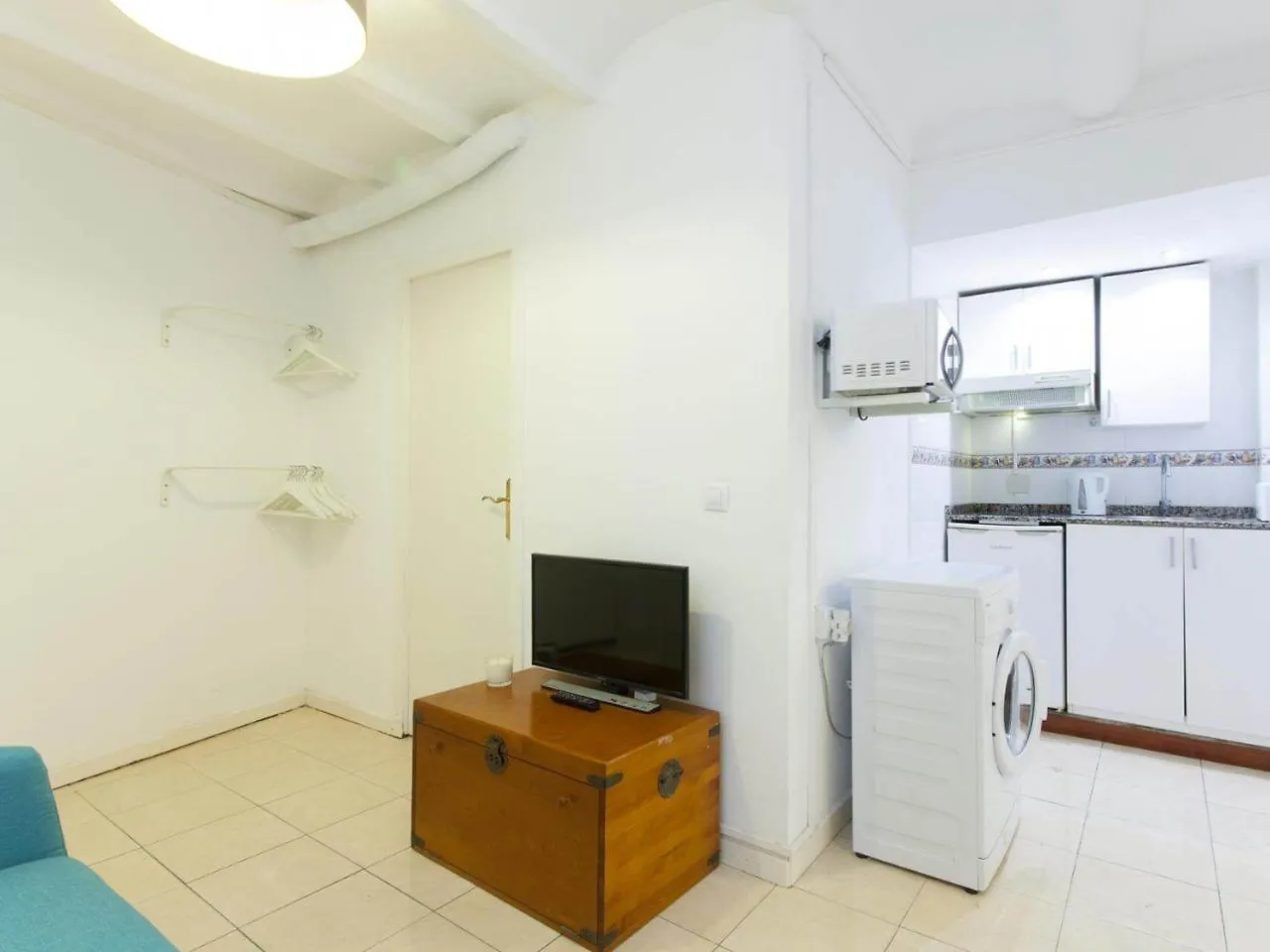 Studio Mozart Center Apartment Barcelona 0*,
