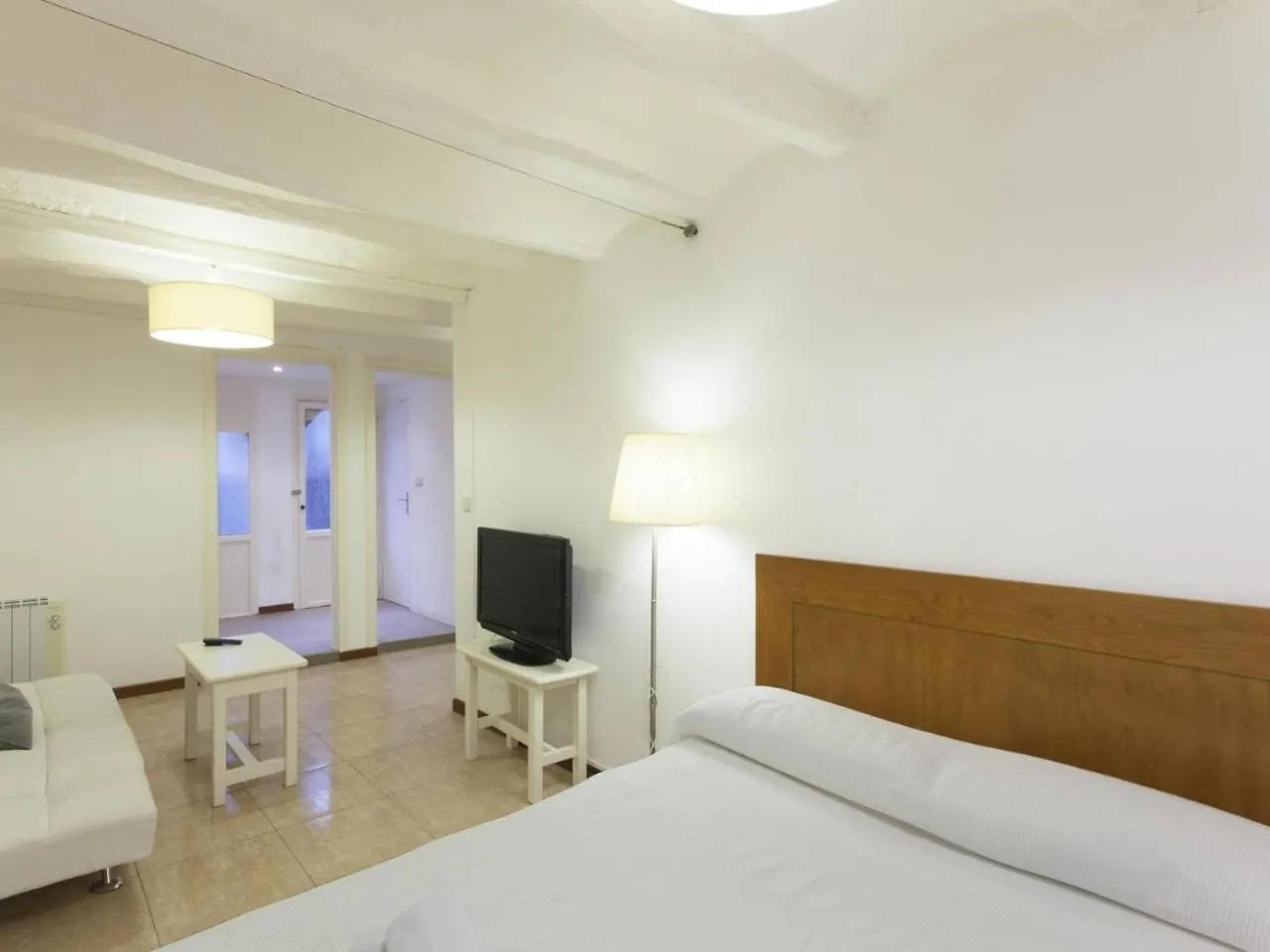 Studio Mozart Center Apartment Barcelona