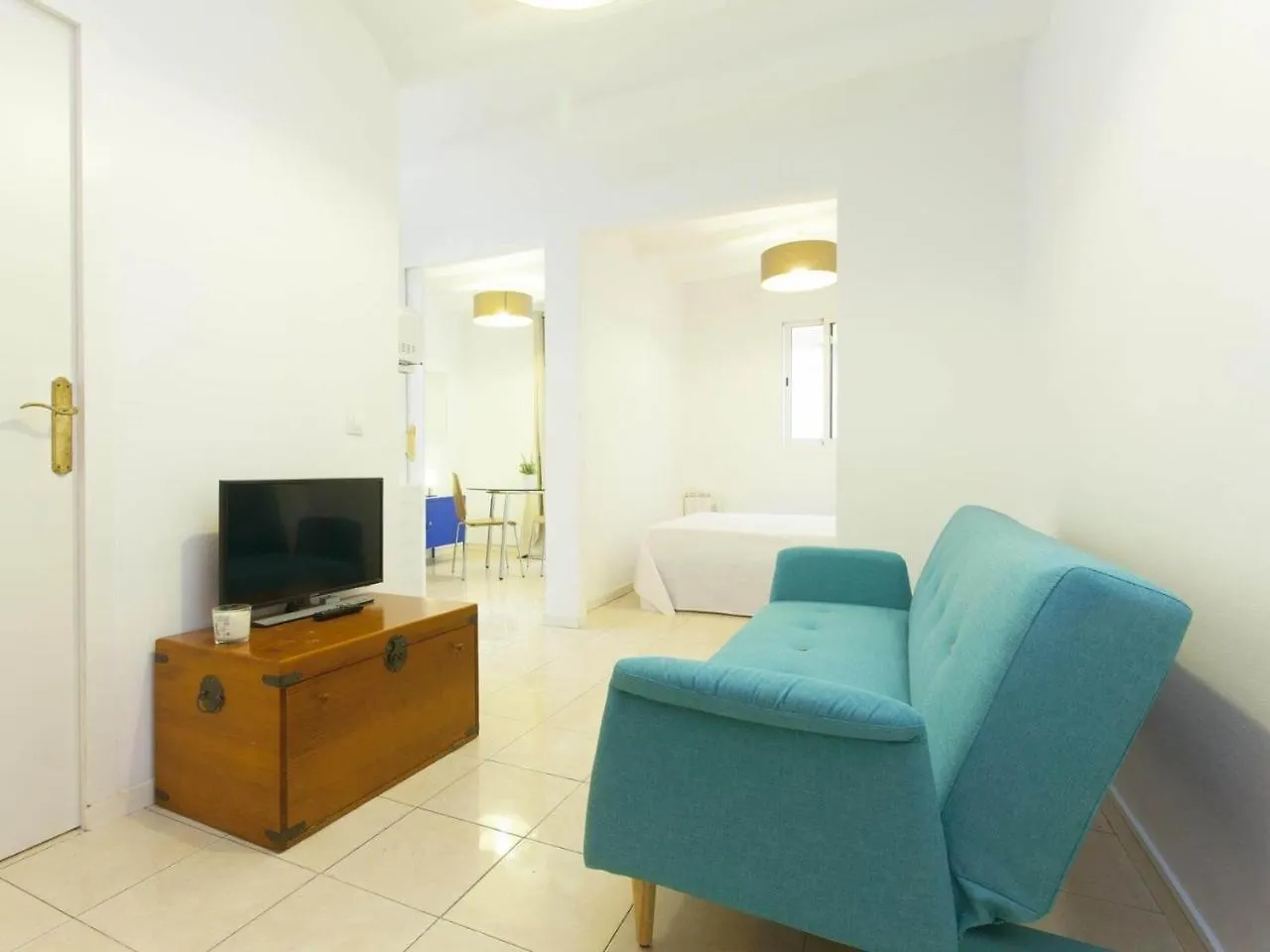 Studio Mozart Center Apartment Barcelona